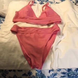 EUC Aeropostale 2 Piece Set Large Top & Small Bottom